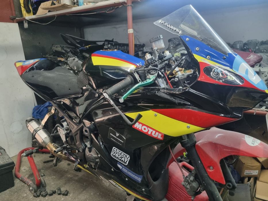 Yamaha r25 de circuit/ pista de vazare/schimb