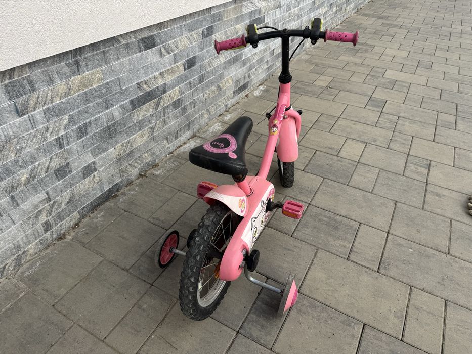 Vand bicicleta fetite copii roata 14 cu roti ajutatoare