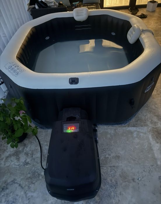 Intex PureSpa Bubble Jet jacuzzy 4 persoane