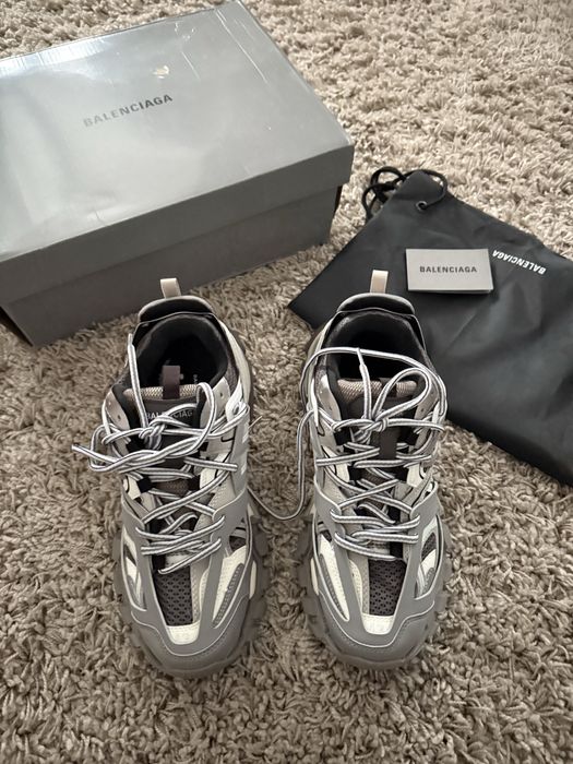 Balenciaga Track