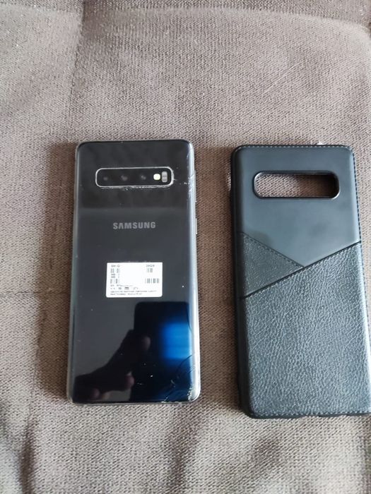 Самсунг с10 8/128