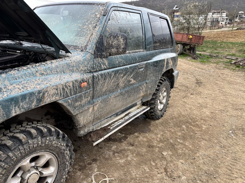 Mitsubishi pajero 2.5 an 2004/schimb cu L200