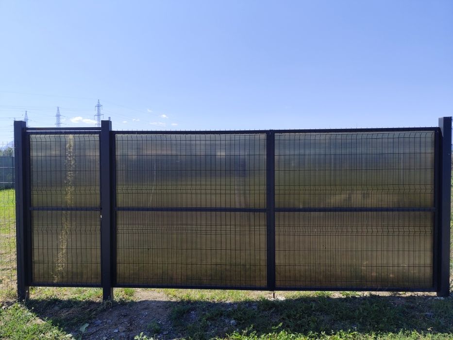 gauri, garduri ,piloni containere cabane lemn,burghiu pamant