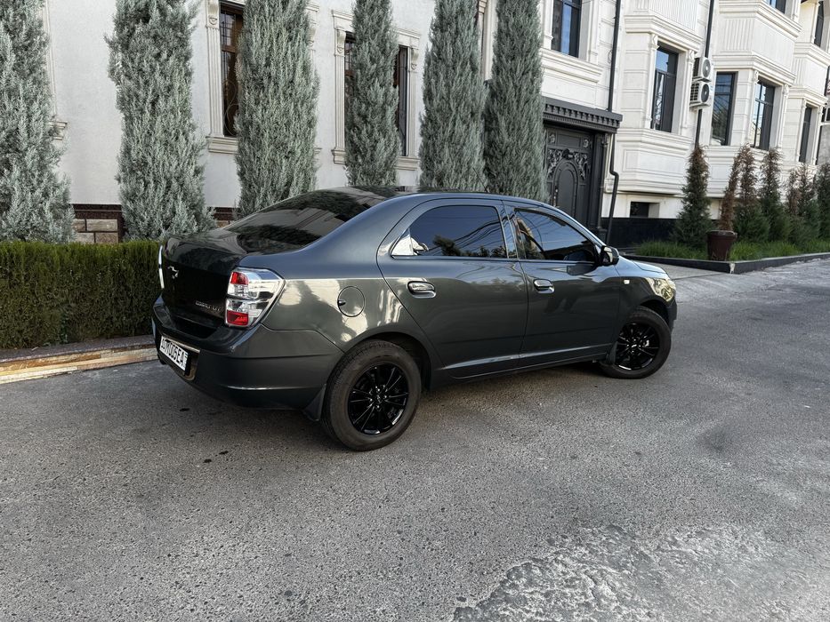 Chevrolet Cobalt midnight