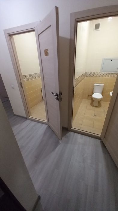 Motrid 2 etaj 3 xonali 72 kvadrat sotiladi