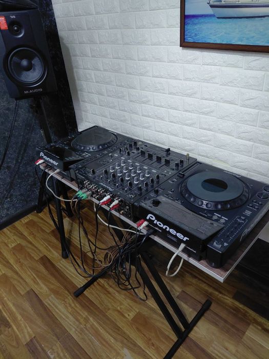 Диджейское оборудование. Проигрыватель Pioneer CDJ 900