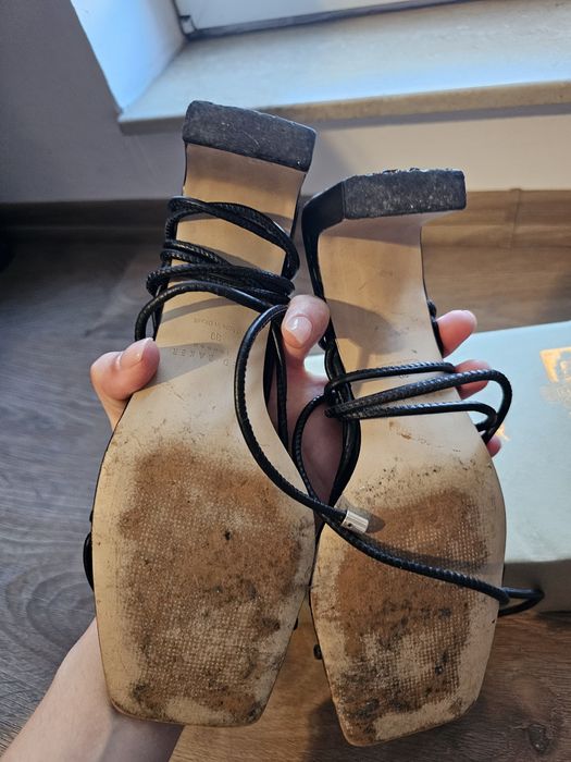 Сандали Ted Baker с високи връзки