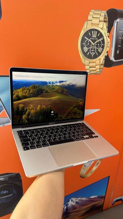 MacBook Pro M1 (2020)