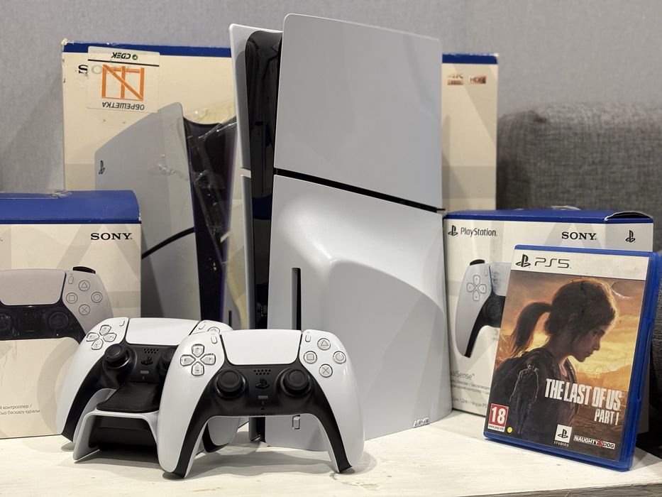 PlayStation 5 slim с дисководом 2 джойстика 200+игр