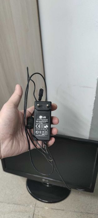 Монитор LG (Актау 6-36) лот 868757