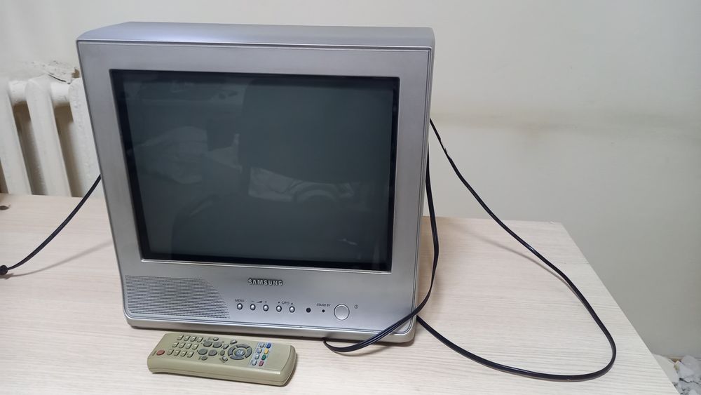Телевизор с кинескоп 15" Samsung