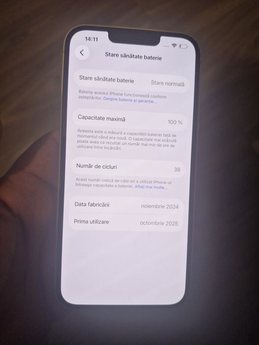 Iphone 16e, 128 Gb, alb, stare foarte buna, 100% baterie, liber de ret