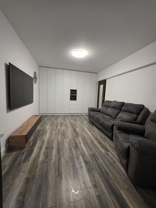 Inchiriere apartament 3 camere
