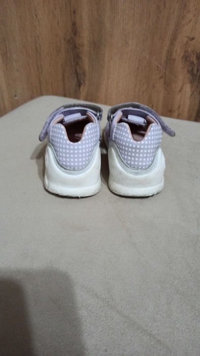 Продам сандалии Biomecanics для девочки