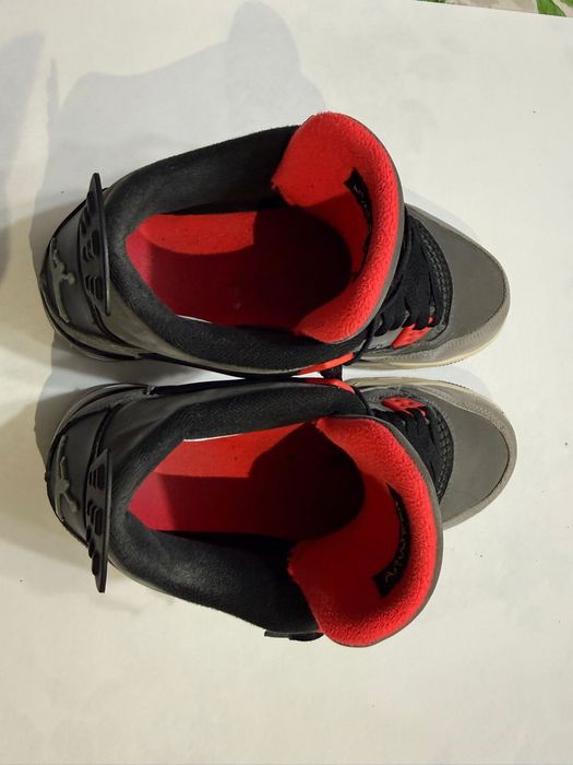 Pantofi sport Jordan 4