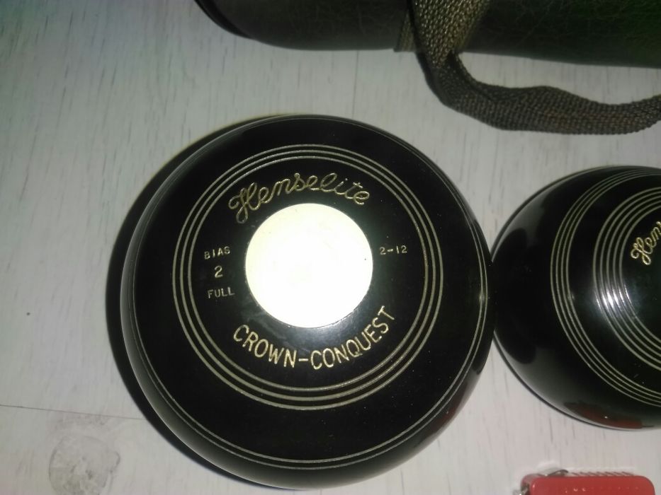 Bile bowling iarba thomas taylor