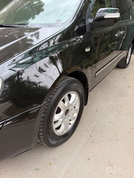 Kia Carnival 2006