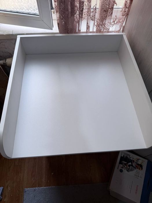 Продается пеленальный столик