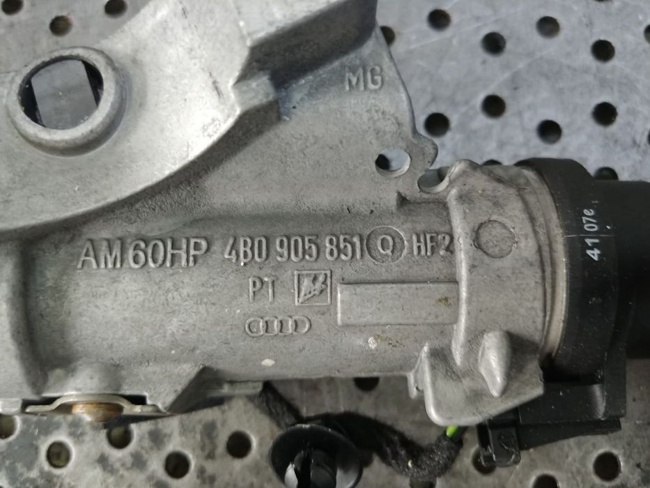 contact cu cheie audi a4 b7 2005-2008 4b0905851q