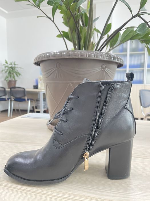 Продается ботильоны