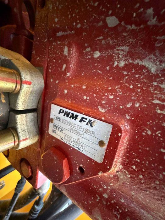 Колёсный экскаватор 150