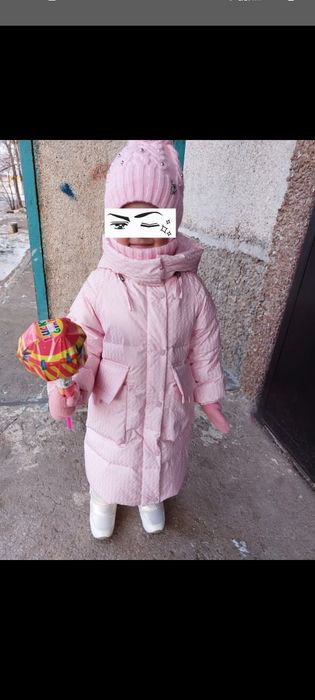 Продам куртку на девочку