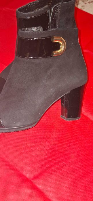 зимни дамски ботуши и боти