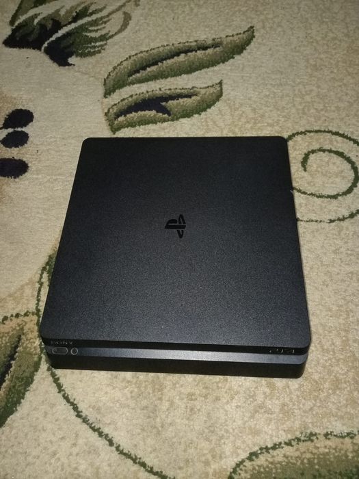 Ps4 в отличном состоянии