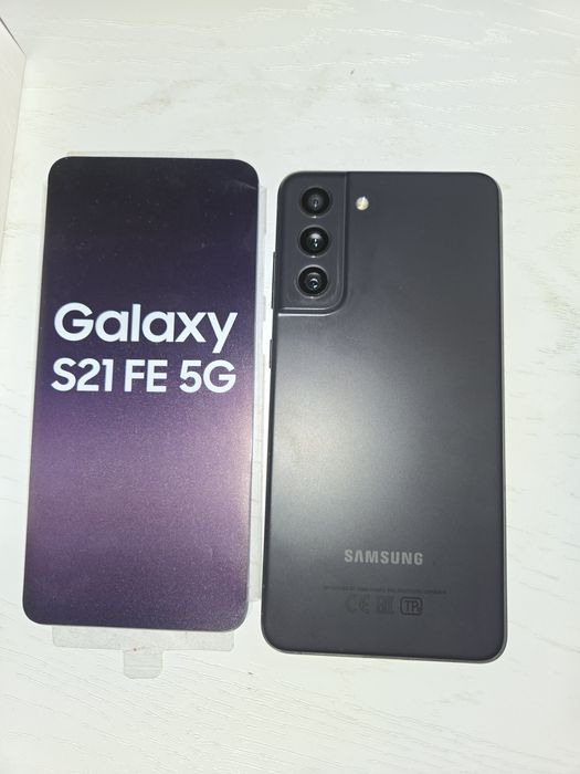 Телефон samsung 21 fe