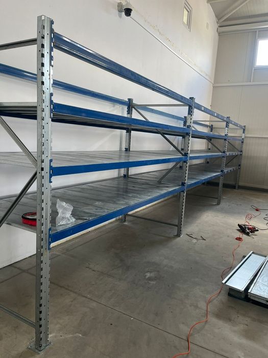 Rafturi metalice depozitare europaleti