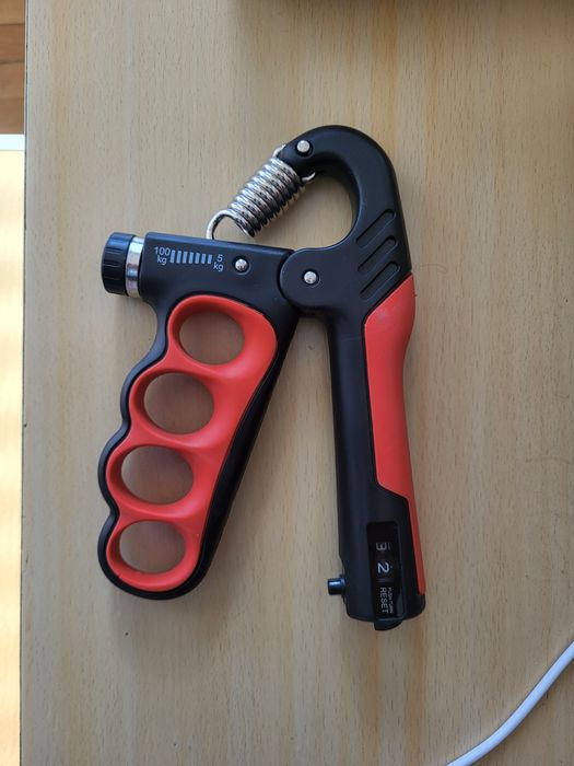 Уред за трениране силата на ръката