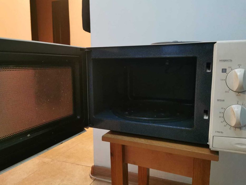 Микроволновка Samsung с грилем