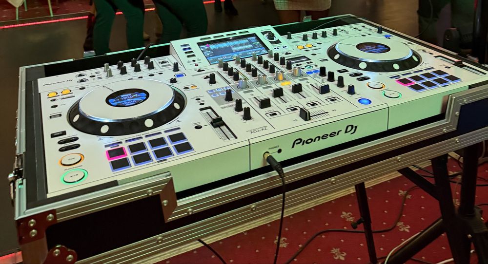Consola All in One Dj systems Pioneer XDJ   XZ