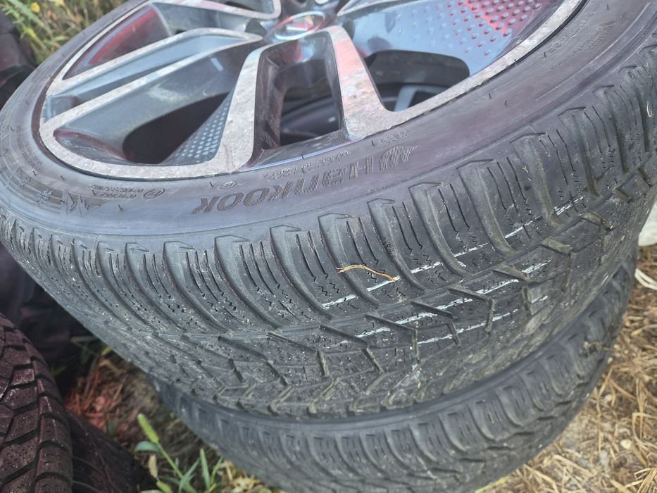 Set roti Renault Talisman 245/40/19 Hankook iarna