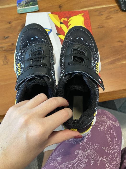 Детски маратонки със светещи диоди