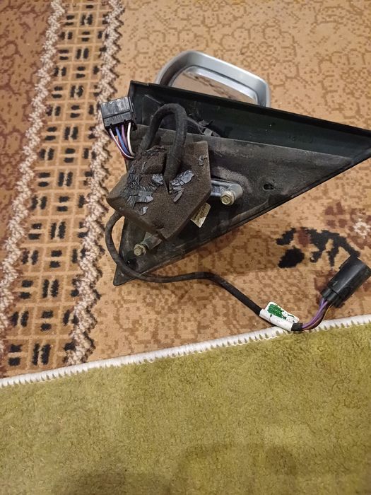 Ел.огледало ляво за форд ескорд TD 97г.