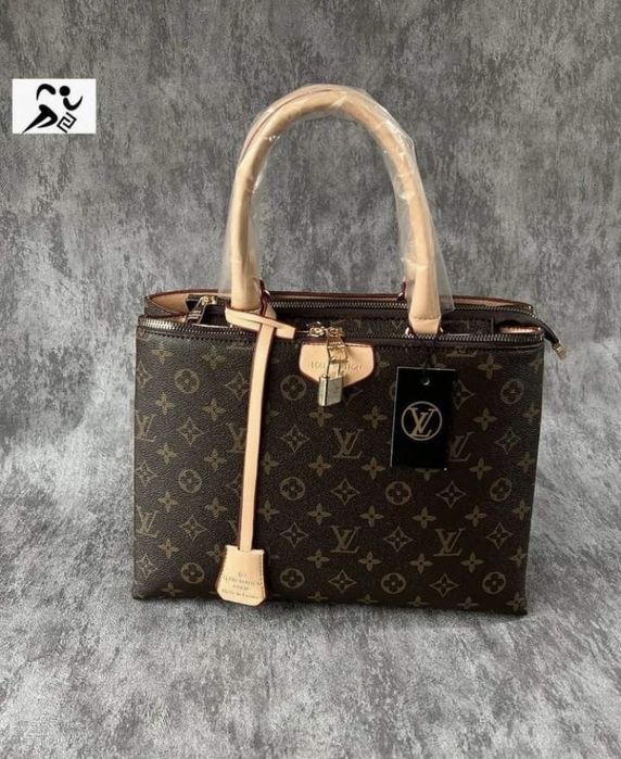 Geanta Louis Vuitton