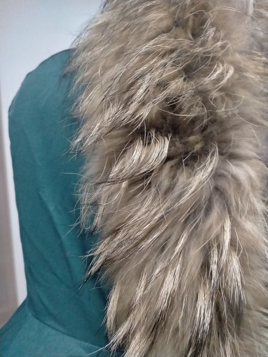 Продам парку натуральную