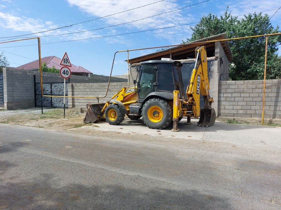 Услуги экскаватор  3в1   погрузчик  траншеи  септик