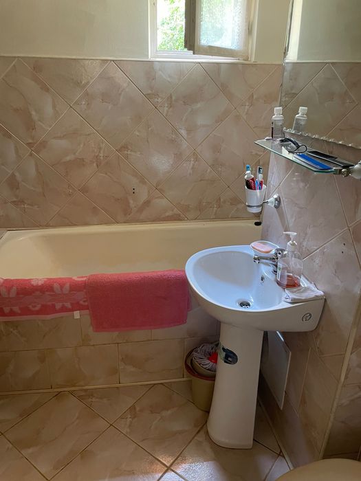 Închiriez Apartament cu 2 camere