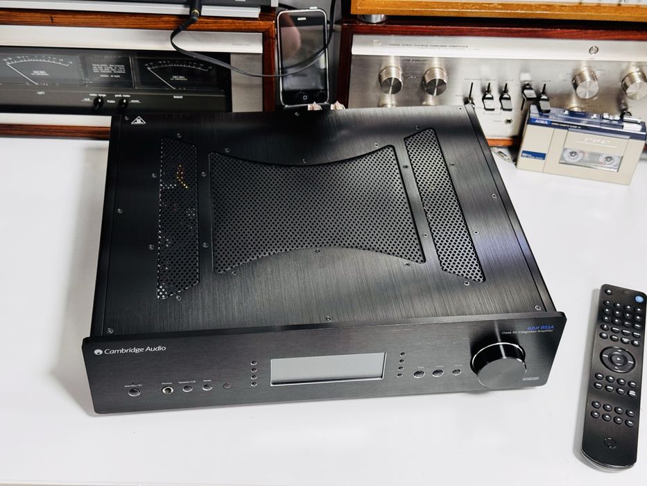 Amplificator class XD CAMBRIDGE Audio AZUR 851A,NOU, 120W 8 ohmi, XLR