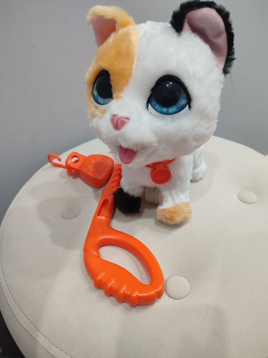 Продам   игрушку