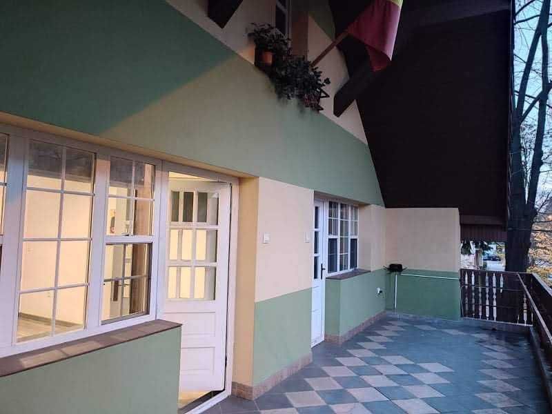 Proprietar, inchiriez apartament la casa, 4 dormitoare, zona Calea Aradului