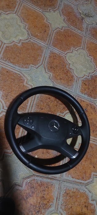 Руль мерседес 212 оригинальный