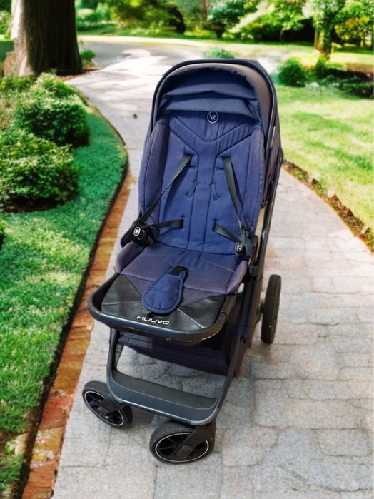 Бебешка количка Muuvo Slick