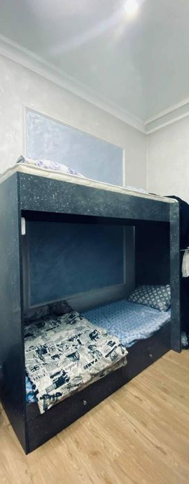 Продам двухъярусную кровать