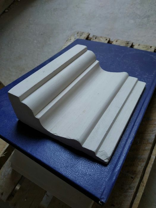 Лепнина из гипса
Классический стиль 
Лояльные цены
Быстрая обработка З