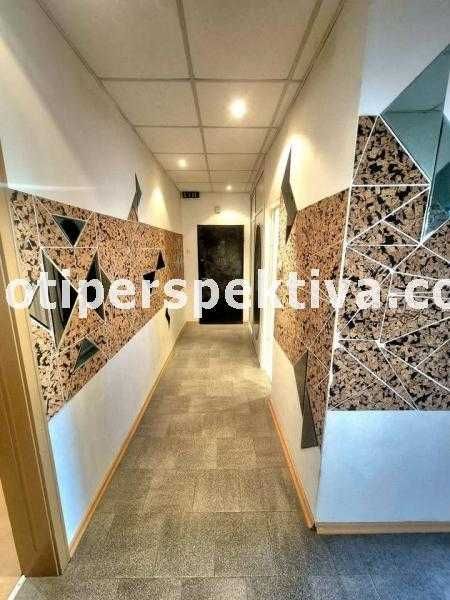 Продава се Тристаен апартамент в Пловдив, Център - 92 кв.м за 1490 €/кв.м - Снимка #11