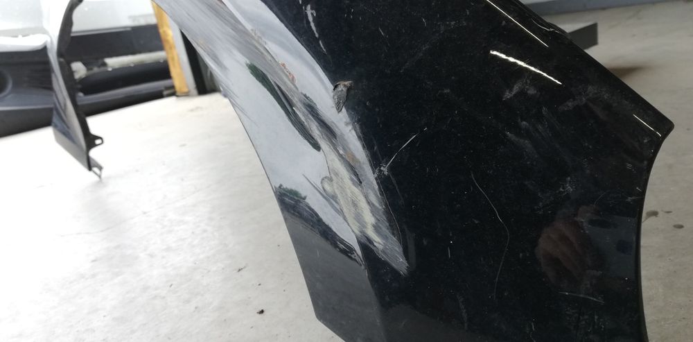 Десен калник Volvo V40 (2012-2019)