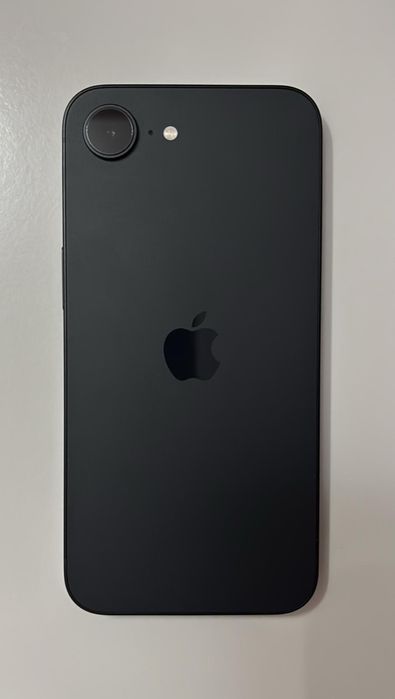 Vand/schimb  Iphone 16e Black 256 GB  ca nou cu  Iphone 15-16-17-17 Pro 256 GB